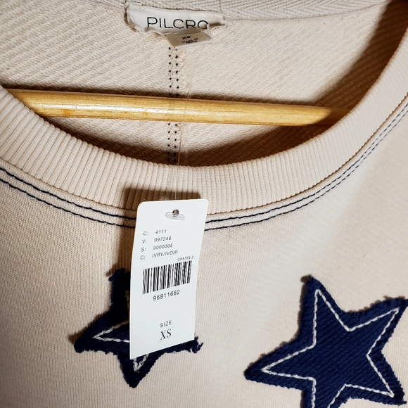 Pilcro Star Patch Ivory & Blue Oversized terrycloth sweatshirt Size XS NWT - Picture 6 of 11
